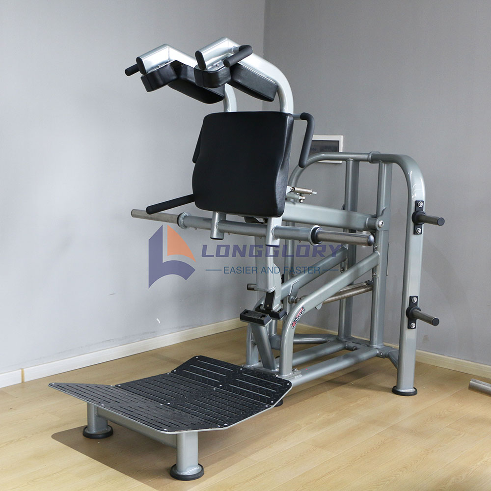 Ano ang pagkakaiba sa pagitan ng leg press at hack squat machine?