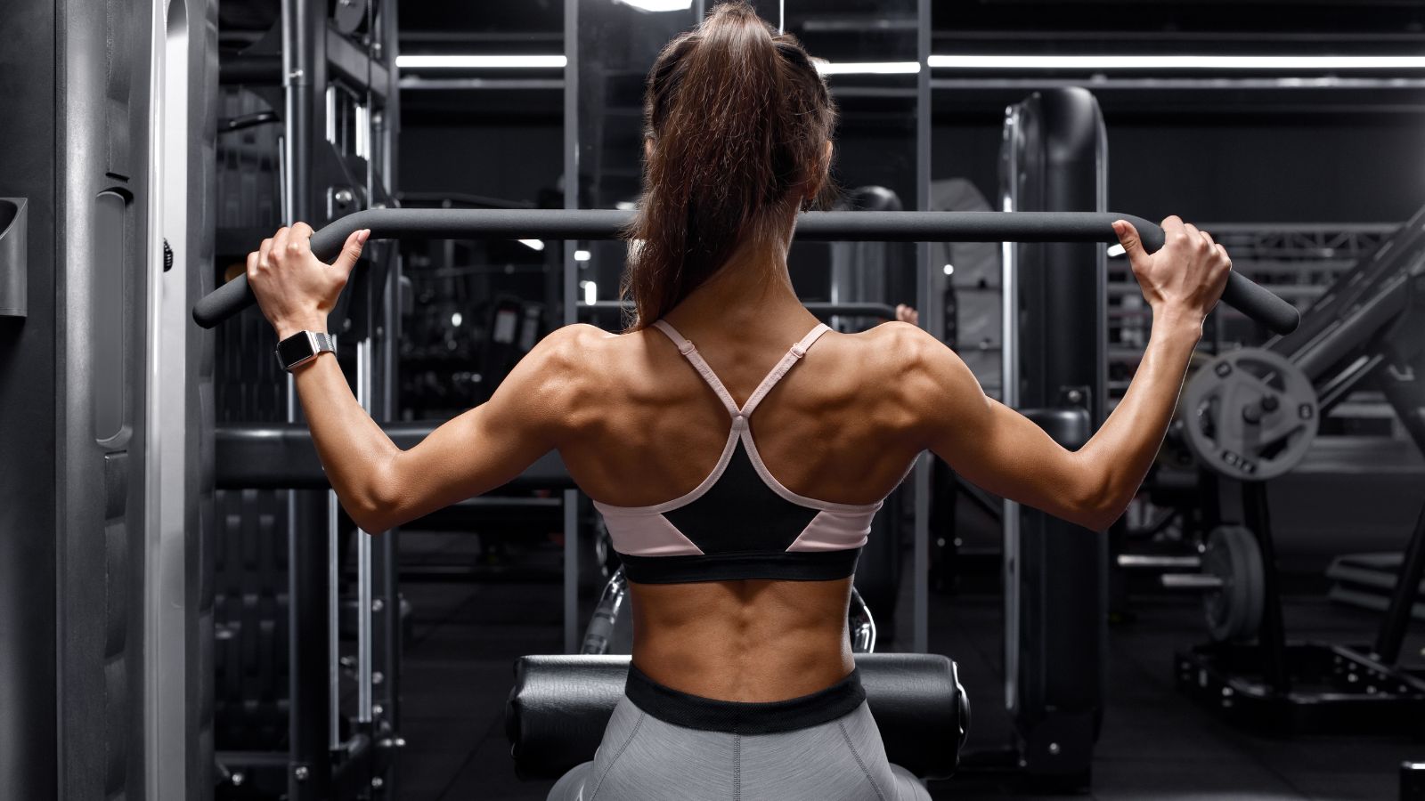Gabay sa Paggamit ng Fitness Equipment – ​​Back Training Edition