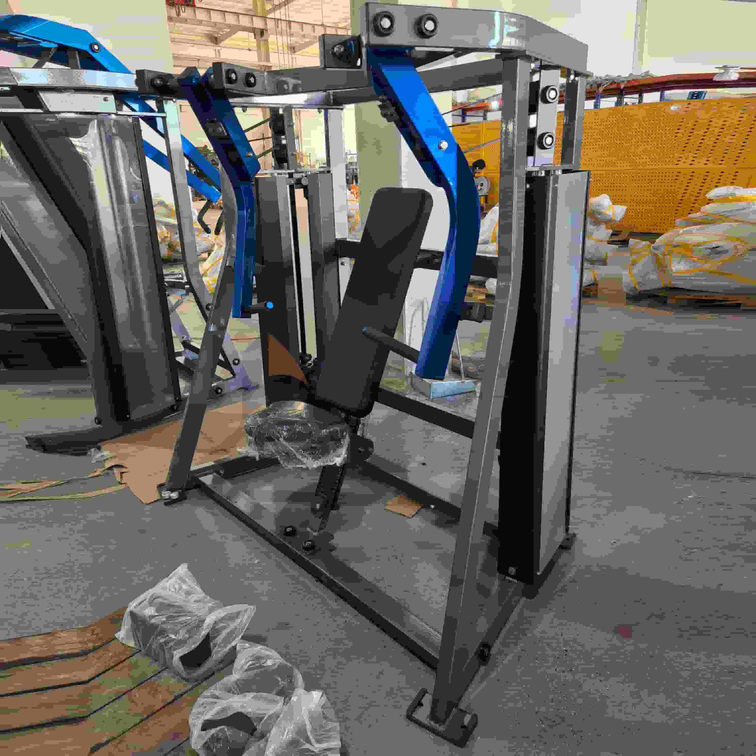 Pin-load ang Decline Chest Press